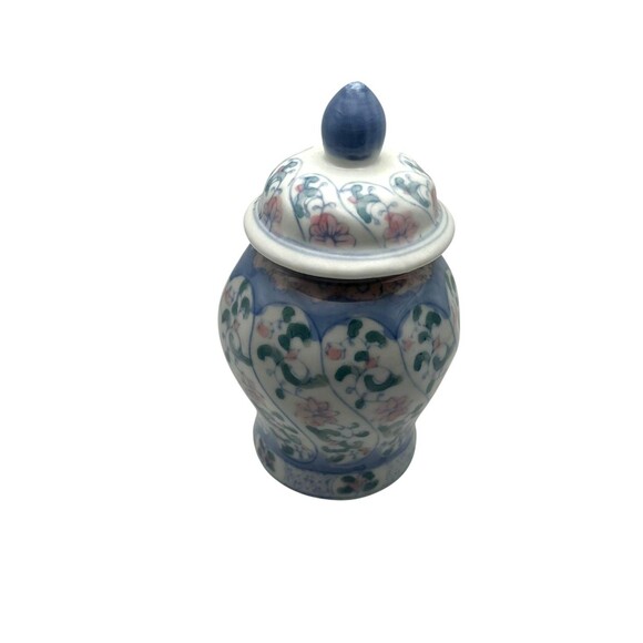 Vintage Chinese Floral Hand Painted Porcelain Ginger Jars & Teapot 3 Piece Set - Picture 9 of 12